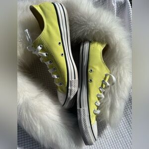 Converse Yellow Sneakers Modern Design Breathable